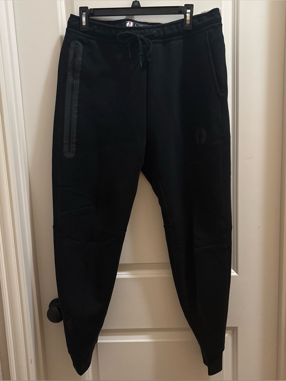 NWT Nike NBA Authentics Dallas Mavericks  Jogger Sweatpants Sz Large